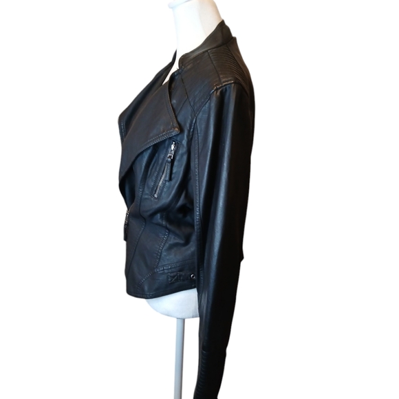 Maurices Faux black leather  biker jacket size medium, BNWT. - Picture 2 of 7